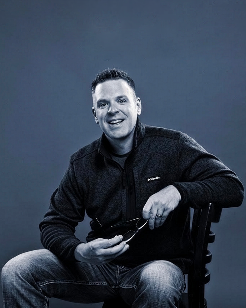 Coach Matt Thomann